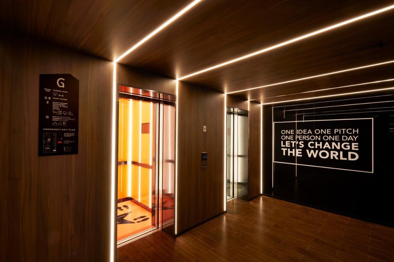 Lyf Sukhumvit 8 Bangkok Hotel Exterior foto