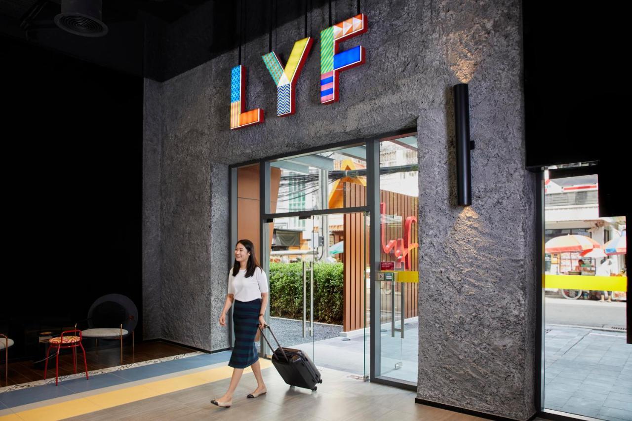 Lyf Sukhumvit 8 Bangkok Hotel Exterior foto